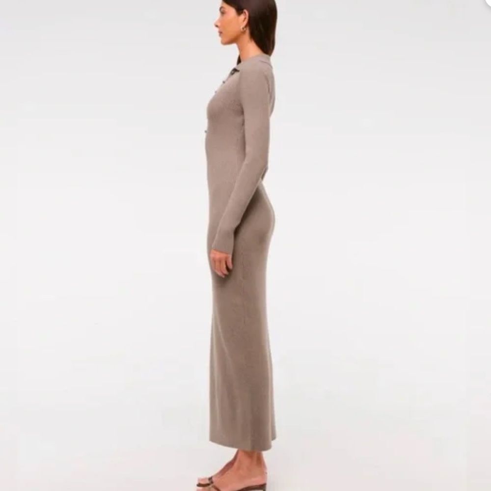 Abercrombie & Fitch long-sleeve collared midi sweater dress - Picture 3 of 13
